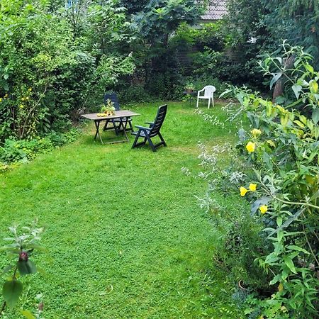 Ganze Wohnung Mit Garten เบรเมน ภายนอก รูปภาพ